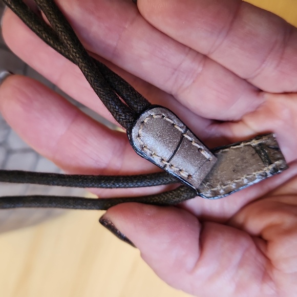 PRATESI Firenze Italian Leather Croco Bucket Bag - Picture 6 of 17